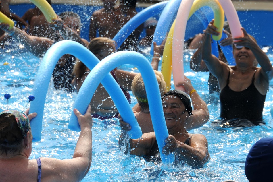 21030 | Encuentro de colonias de adultos mayores - Dir. Gral. de Comunicación Social (Silvio Moriconi)
