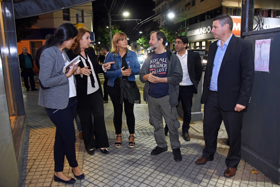 81000 | Nuevas Luces Calle Mendoza - Dir. Gral. de Comunicación Social (Marcelo Beltrame)