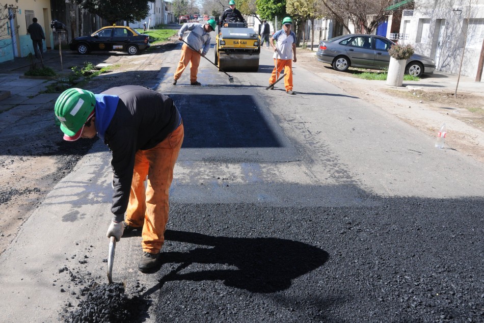 2272 | Bacheo y repavimentacion de calles - Dir. Gral. de Comunicación Social (Silvio Moriconi - archivo)