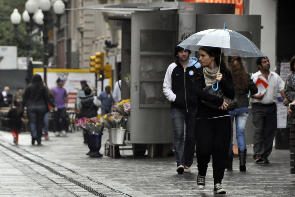 2330 |  - Dir. Gral. de Comunicación Social (Franco Trovato)