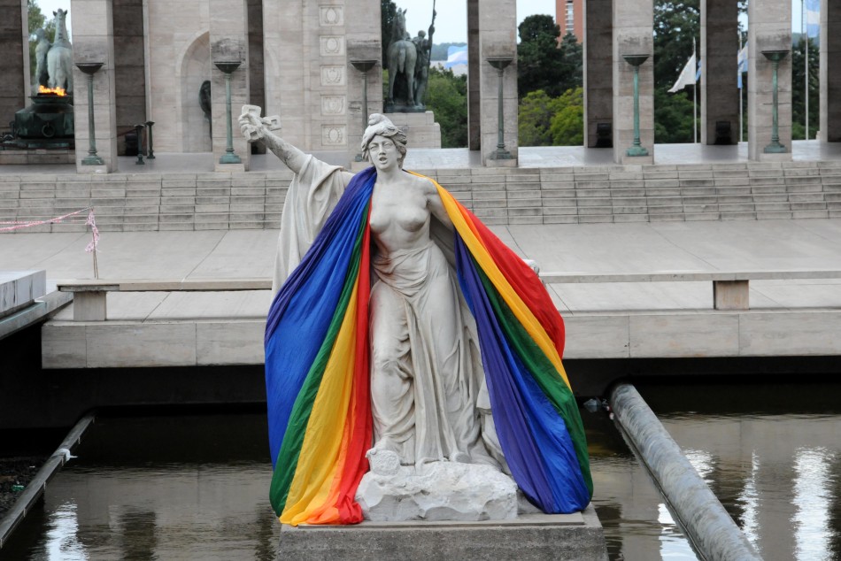 2999 | Mes de la diversidad -