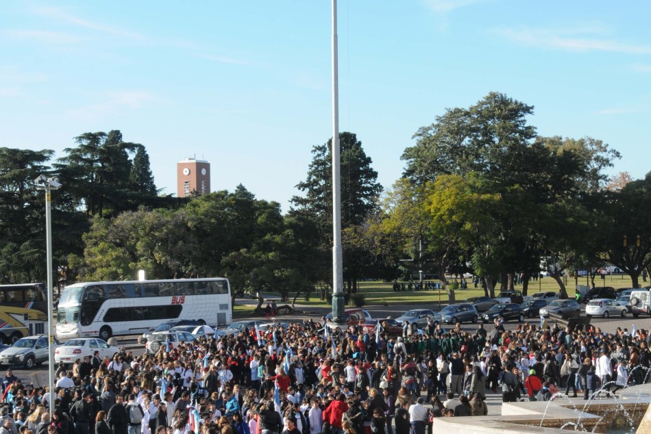 3963 | Acto Promesa a la Bandera -