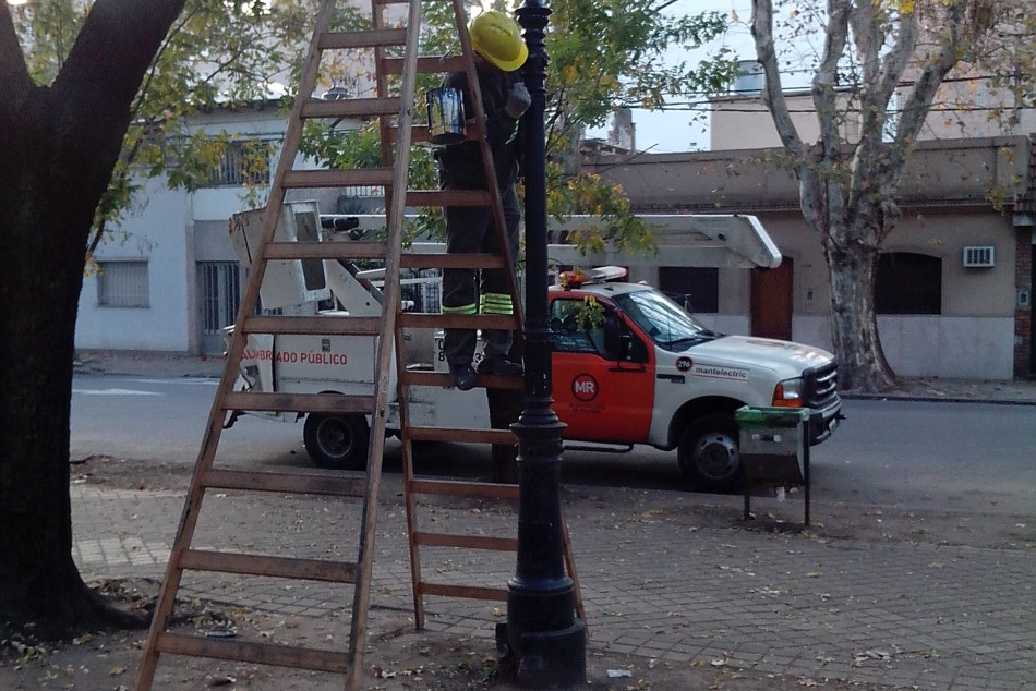 4758 | Tareas de reacondicionamiento Plaza Buratovich -