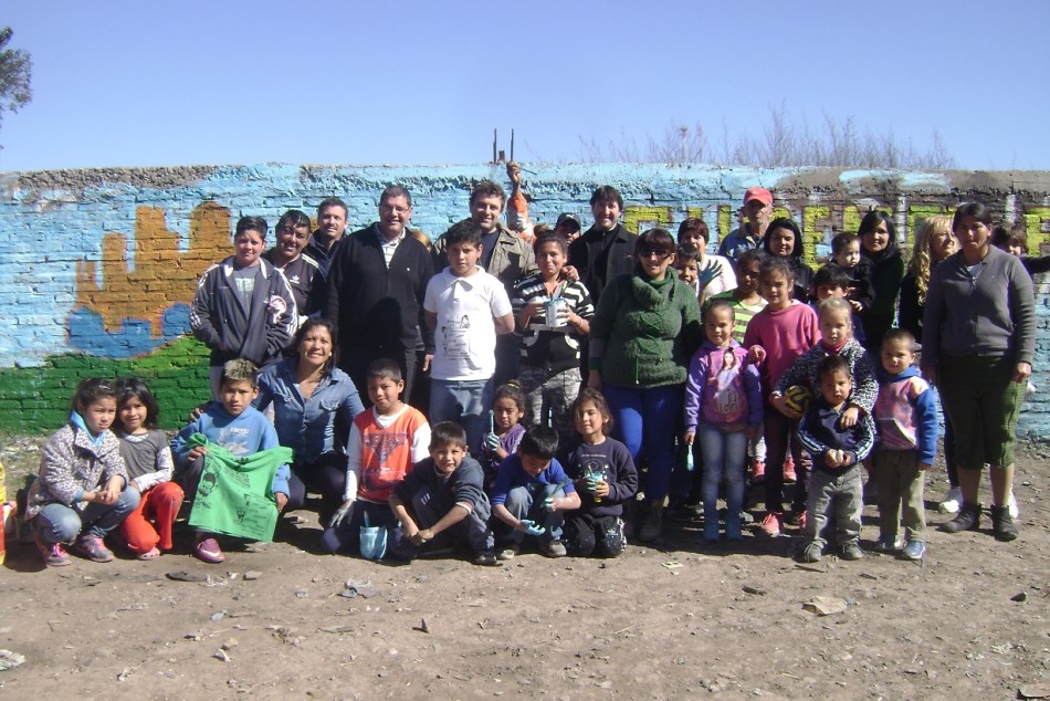 7964 | Distrito Oeste: jornada de higiene urbana en barrio El Sol  - Municipalidad de Rosario