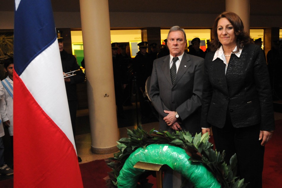 10598 | Acto conmemorativo 204º aniversario de la Independencia de Chile - Dir. Gral. de Comunicación Social (Silvio Moriconi)