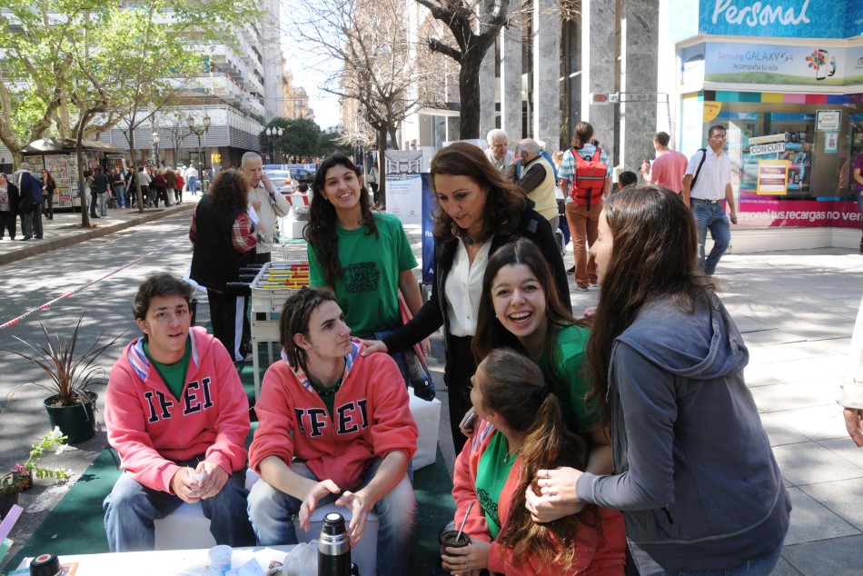 10734 | Rosario se sumó al Parking Day - Dir. Gral. de Comunicación Social (Silvio Moriconi)