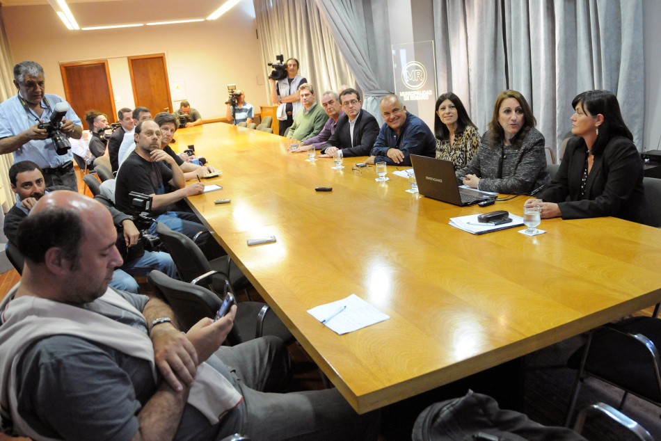 10909 | Presentación proyecto y anuncio licitación nuevo corredor eléctrico del TUP - Dir. Gral. de Comunicación Social (Marcelo Beltrame)