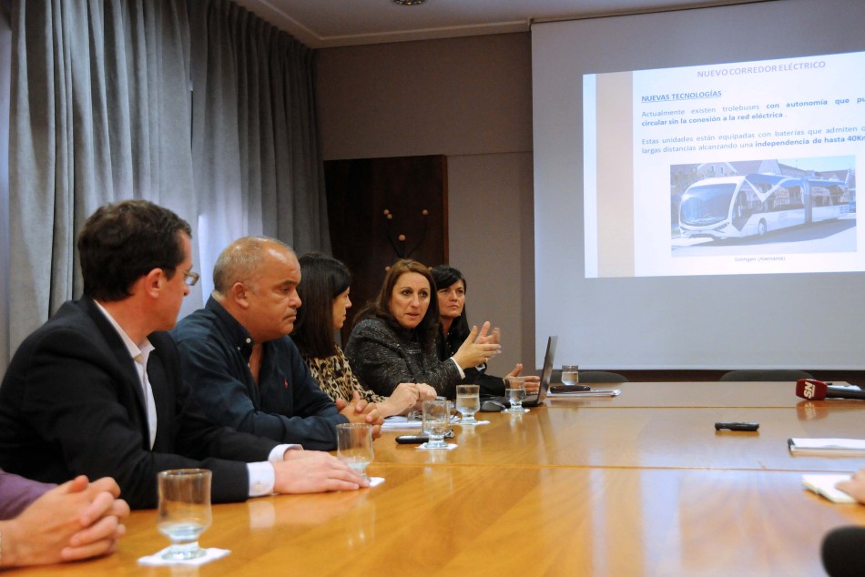 10912 | Presentación proyecto y anuncio licitación nuevo corredor eléctrico del TUP - Dir. Gral. de Comunicación Social (Marcelo Beltrame)