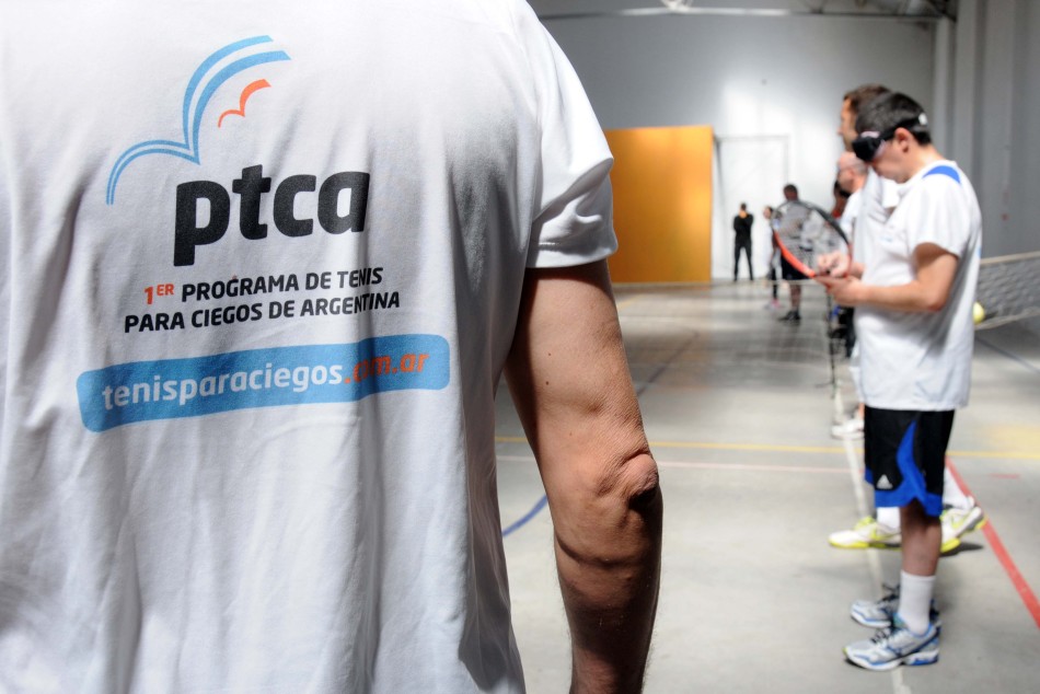 11727 | Tenis para ciegos - Dir. Gral. de Comunicación Social (Silvio Moriconi)