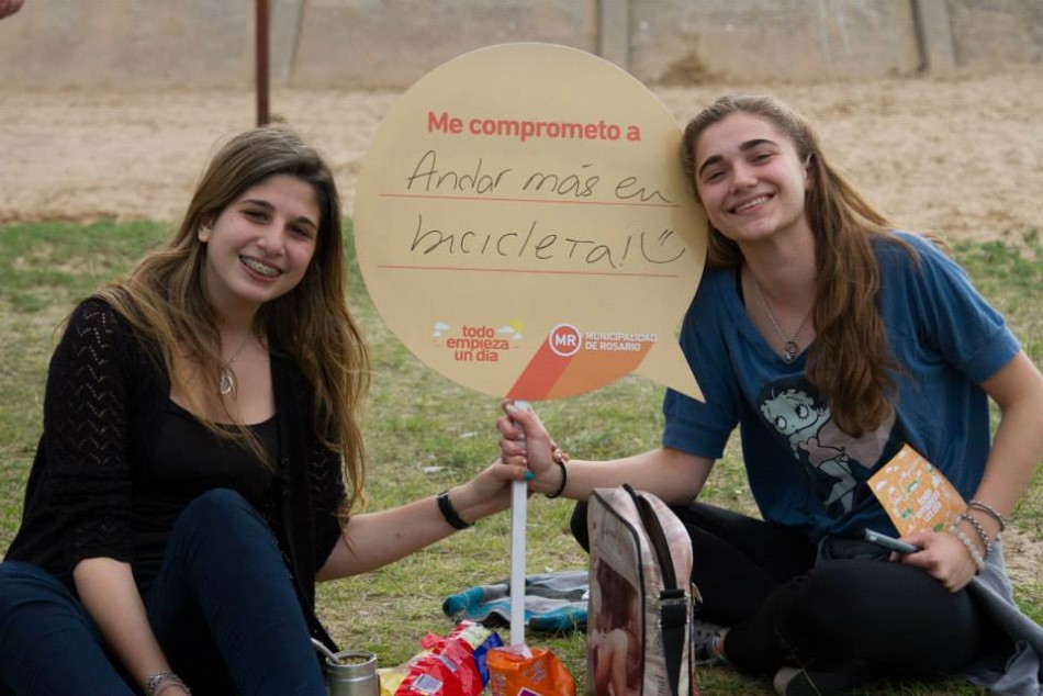 12757 | Gran adhesión a la campaña Todo Empieza Un Día -