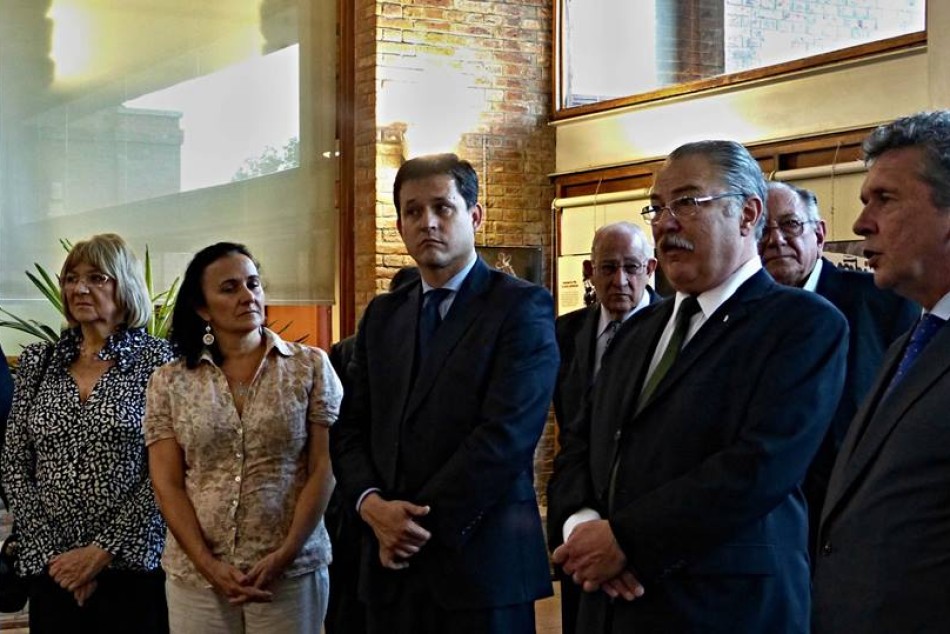 14057 | Presentación de la muestra  - Centro Municipal Distrito Centro