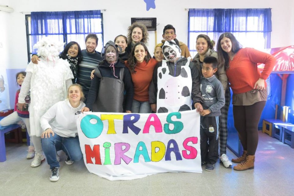 15747 | Encuentro anterior en el Centro de Convivencia Barrial Santa Lucía  - Municipalidad de Rosario