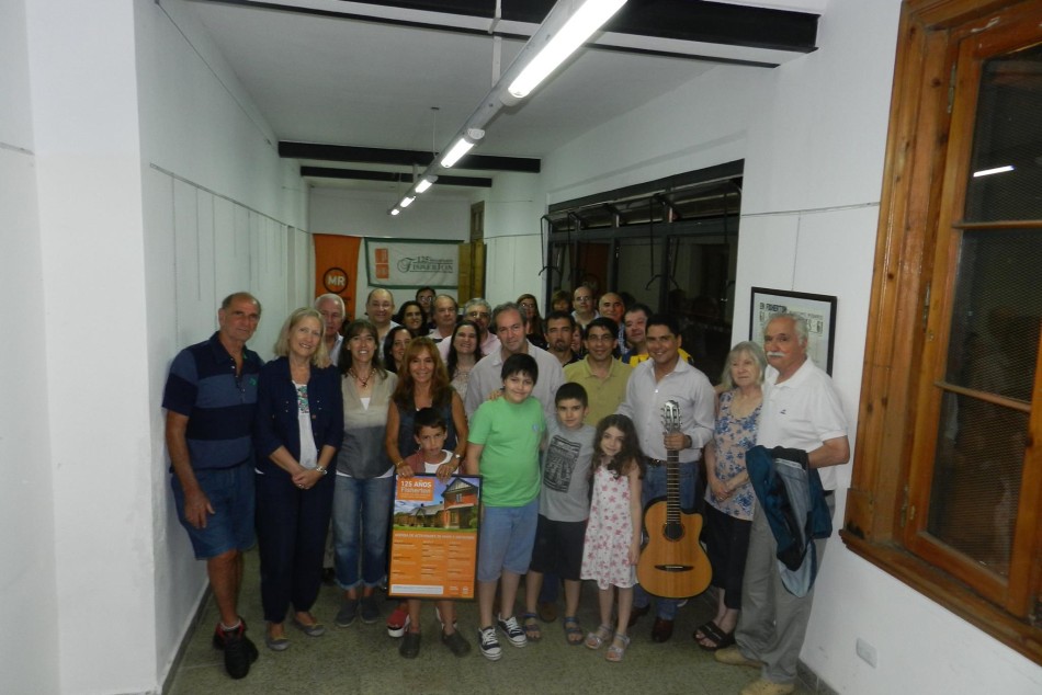 18765 | Entrega de distinciones a instituciones de barrio Fisherton - Centro Municipal Distrito Noroeste