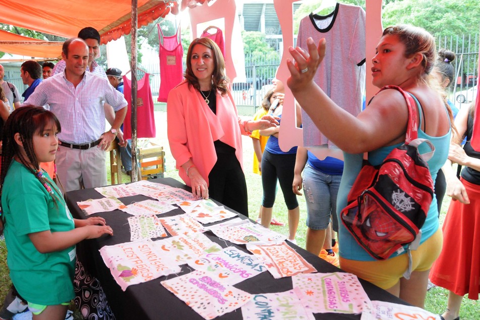 18786 | Acto de entrega de diplomas del Programa Nueva Oportunidad en el Jardín de los Niños - Dir. Gral. de Comunicación Social (Marcelo Beltrame)