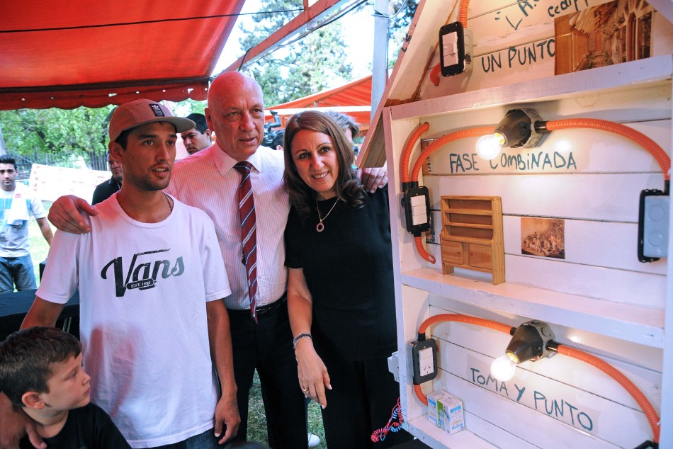 18791 | Acto de entrega de diplomas del Programa Nueva Oportunidad en el Jardín de los Niños - Dir. Gral. de Comunicación Social (Marcelo Beltrame)