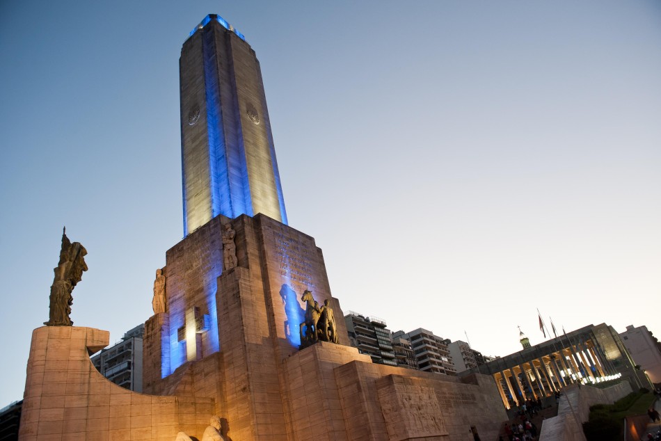 20322 | Monumento Nacional a la Bandera - Dir. Gral.  de Comunicación Social (archivo)