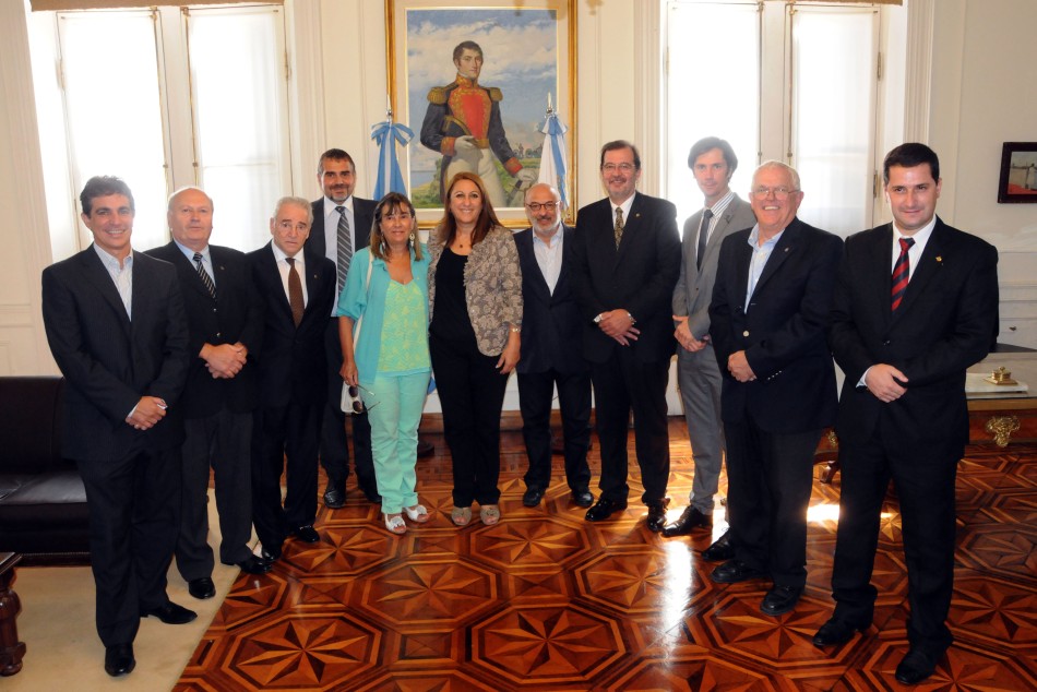 23728 | Anuncio Congreso Latinoamericano de Turismo Skal - Dir. Gral. de Comunicación Social (Silvio Moriconi)