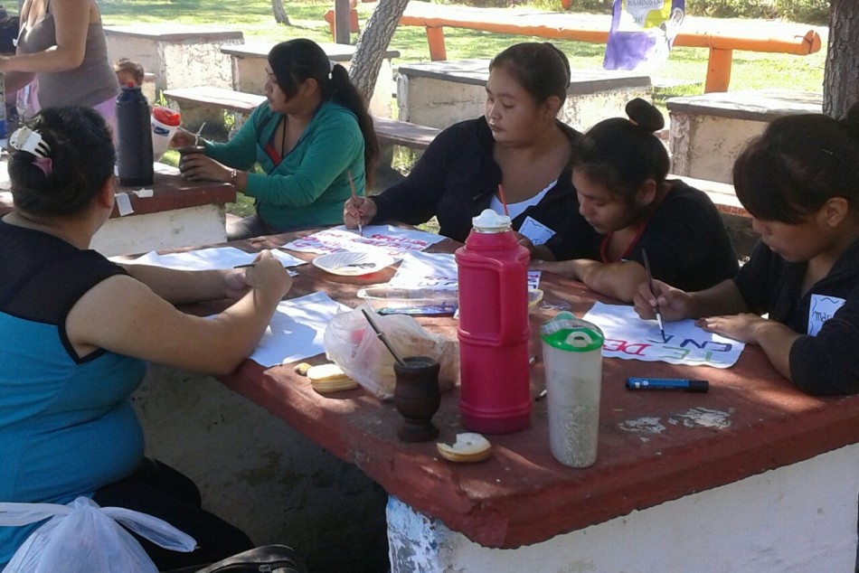 23882 | Jóvenes mujeres expresaron sus derechos a través del arte - Secretaría General