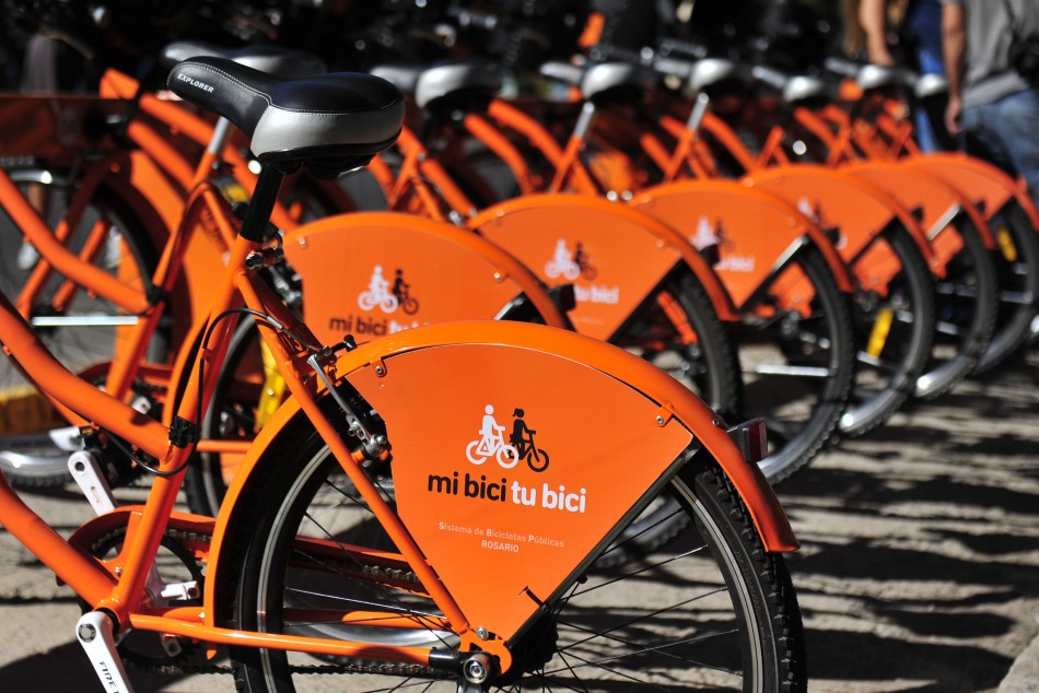 25364 | Sistema de bicicletas públicas Mi bici Tu bici - Franco Trovato Fuoco / Dir Gral Comunicación Social.