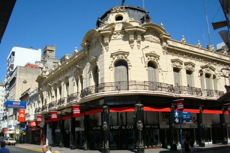 47381 | La Galería Cassini, un paseo emblemático emplazado sobre calle Entre Ríos -