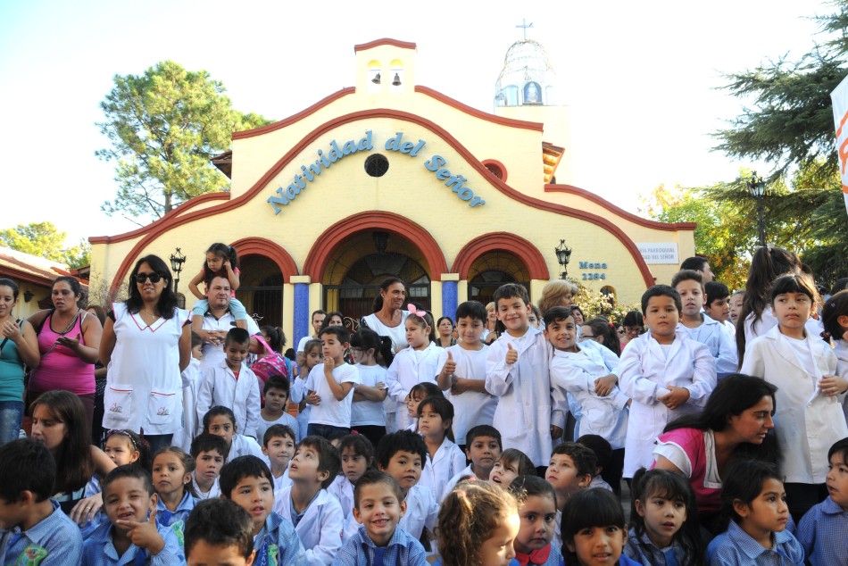 49313 | Firma de convenio por sala de 4 años en CCB Bº Rucci - Dir. Gral. de Comunicación Social (Silvio Moriconi)