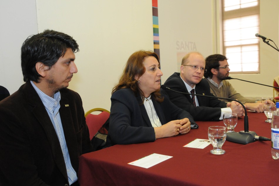 55737 | Firma convenio por el día del cooperativismo - Dir. Gral. de Comunicación Social (Silvio Moriconi)