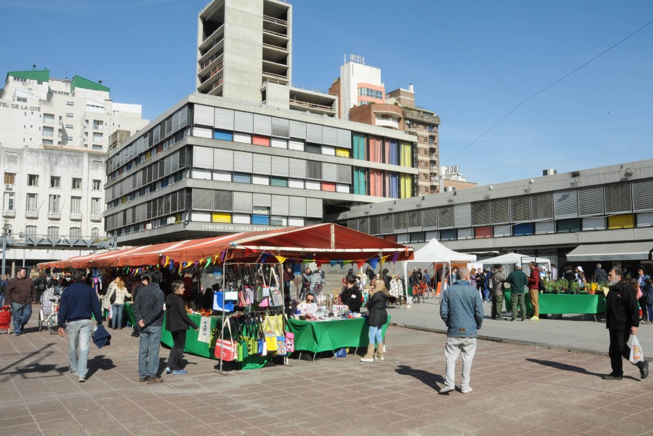 58813 | Recorrida Feria Rosario Emprende - Dir. Gral. de Comunicación Social (Silvio Moriconi)