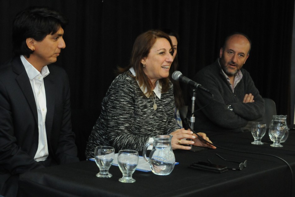 58814 | Recorrida Feria Rosario Emprende - Dir. Gral. de Comunicación Social (Silvio Moriconi)