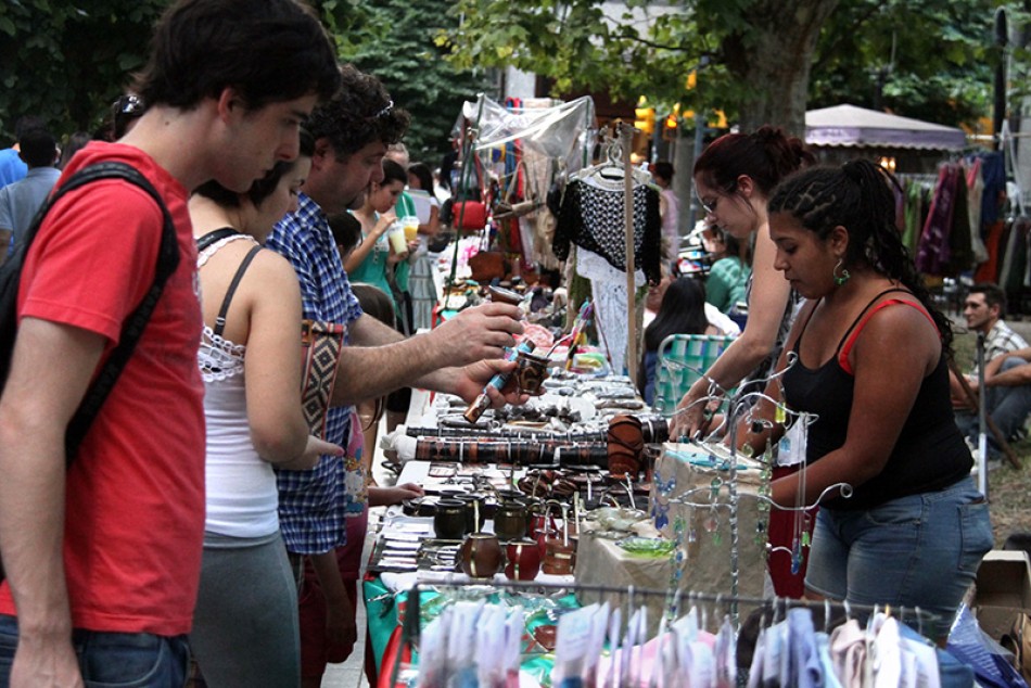 68062 | Feria Navideña en plaza Pringles -