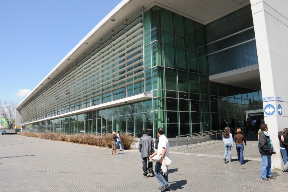 77684 | Hospital de Emergencias Clemente Álvarez - Municipalidad de Rosario (archivo)