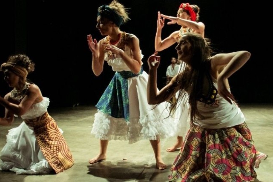 98056 | Cosecha Escénica - Secretaría de Cultura y Educación