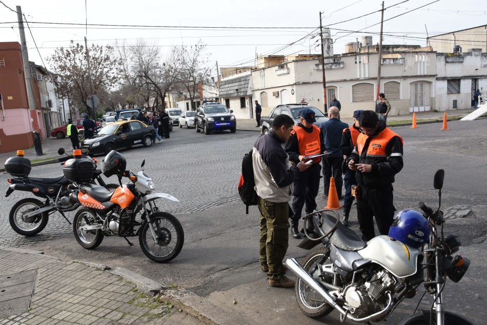 100115 | Operativos integrales: la Municipalidad realizó mejoras en los barrios durante todo el año - Dir. Gral. de Comunicación Social (Silvio Moriconi)