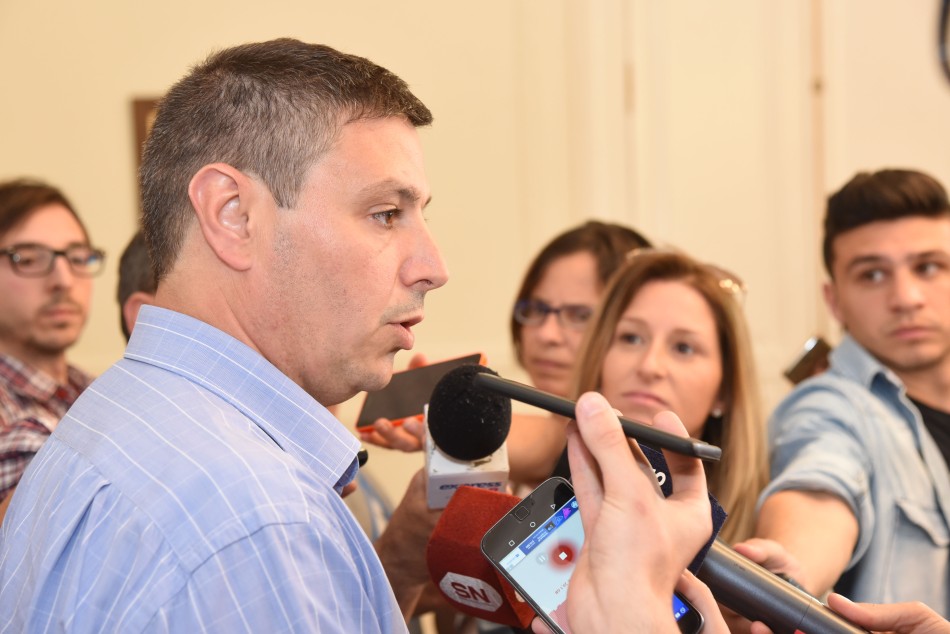 109656 | Conferencia de prensa Gustavo Leone  -