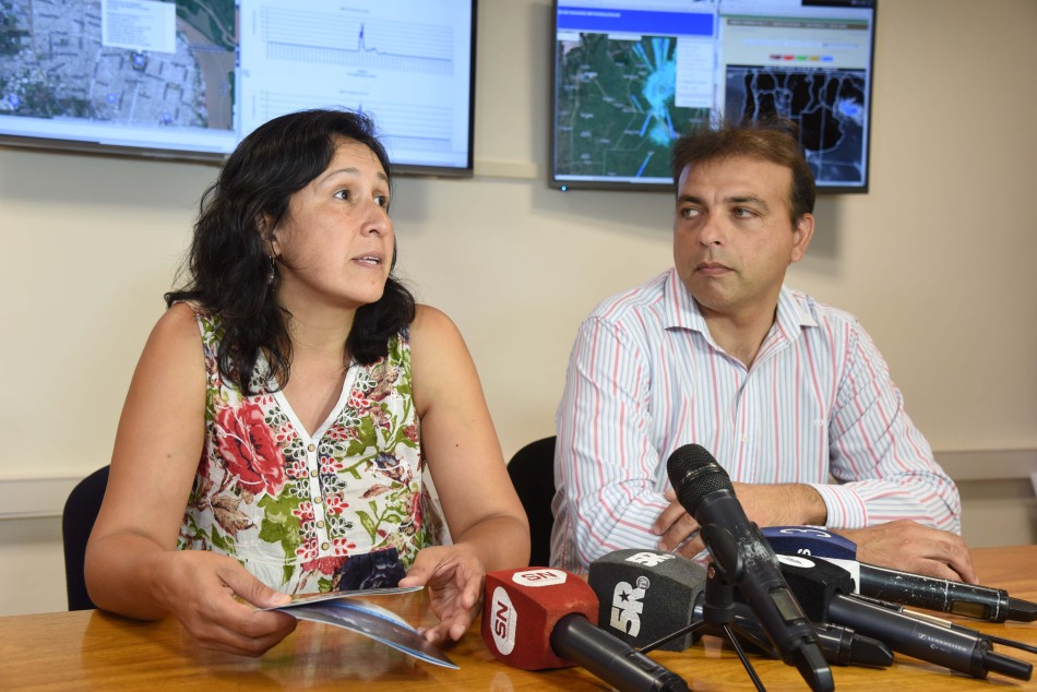 117250 | Presentación Red de Estaciones Meteorológicas - Dir. Gral. de Comunicación Social (Silvio Moriconi)