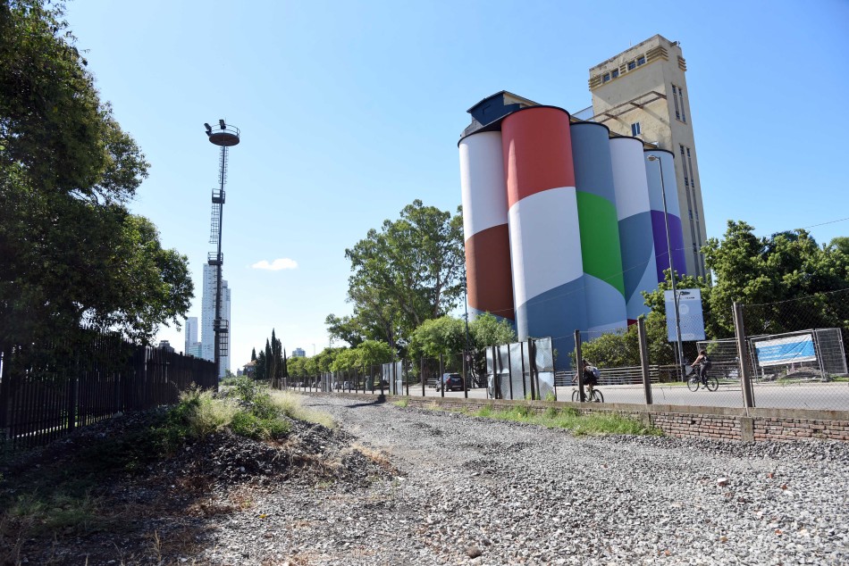 119361 | Corrimiento vías Av de la Costa - Dir. Gral. de Comunicación Social (Marcelo Beltrame)