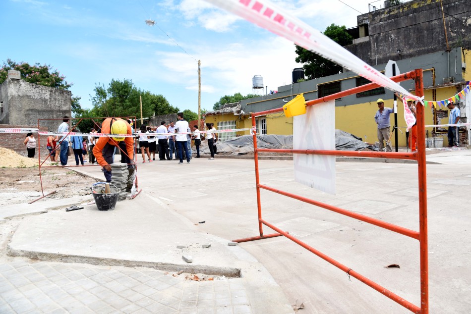 120443 | Recorrida apertura calle Biedma - Dir. Gral. de Comunicación Social (Silvio Moriconi)