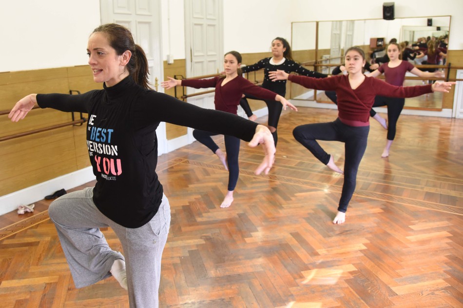 142703 | Escuela Municipal de Danza - Dir. Gral. de Comunicación Social (Silvio Moriconi)
