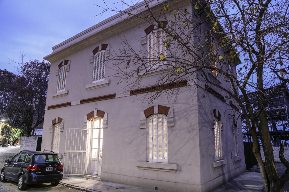 145950 | Casa de los Organismos Estables - Guillermo Turin Bootello (archivo)