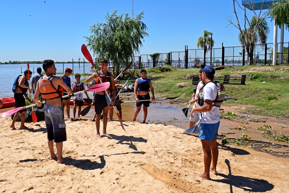 182685 | Barrios de cara al río - Sec. de Desarrollo Social