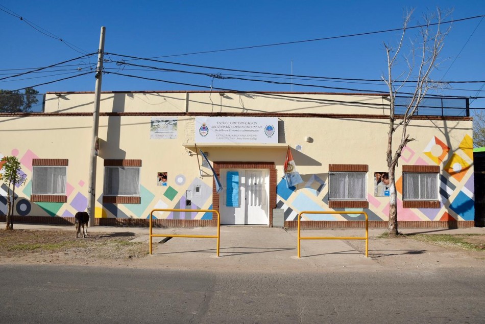195677 | FAE Rosario: se habilitaron obras en la E.E.S.O. N° 545 de barrio Puente Gallego -