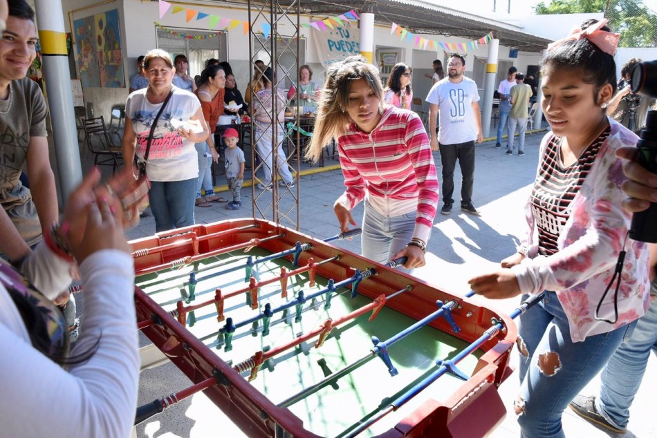 195676 | FAE Rosario: se habilitaron obras en la E.E.S.O. N° 545 de barrio Puente Gallego -