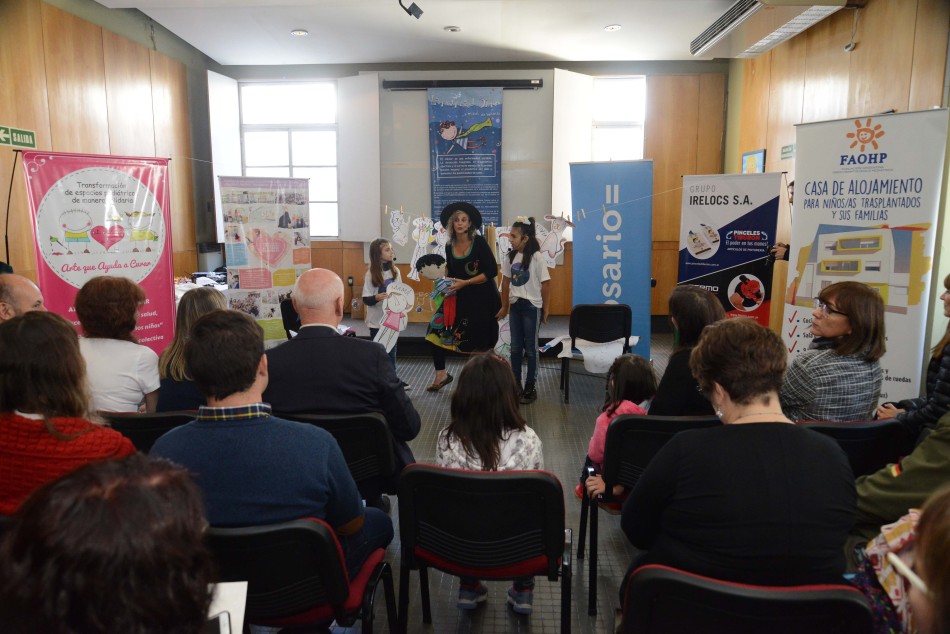 200589 | Presentacion libro La aventura de Simón - Sec. de Salud Pública (Guillermo Fernández)