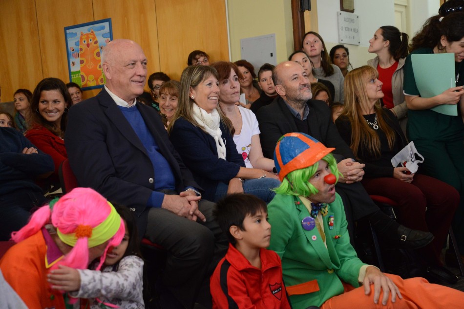 200590 | Presentacion libro La aventura de Simón - Sec. de Salud Pública (Guillermo Fernández)