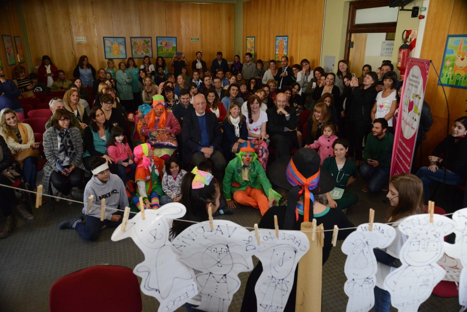 200591 | Presentacion libro La aventura de Simón - Sec. de Salud Pública (Guillermo Fernández)