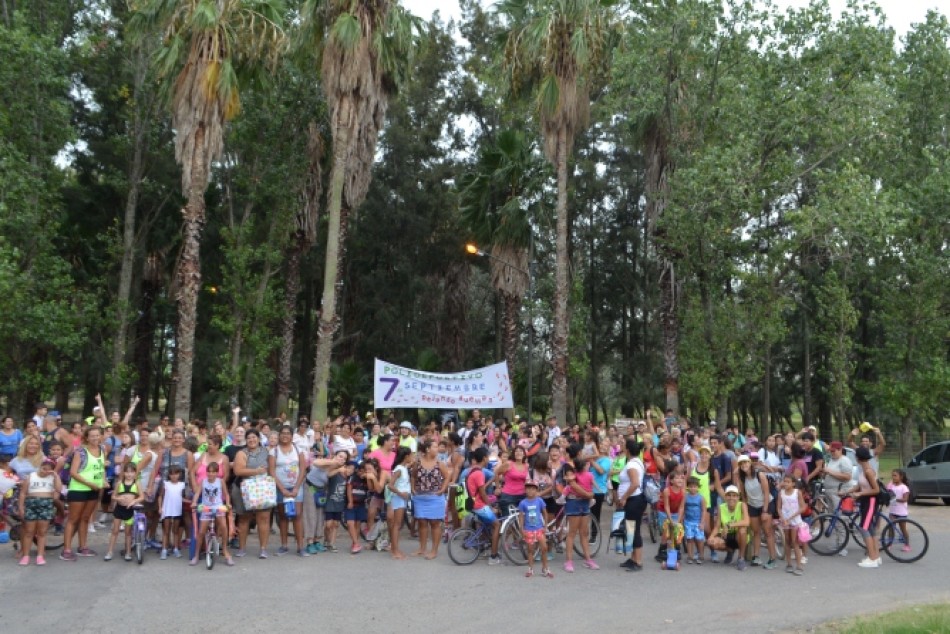 245793 | Candela Carnavale -