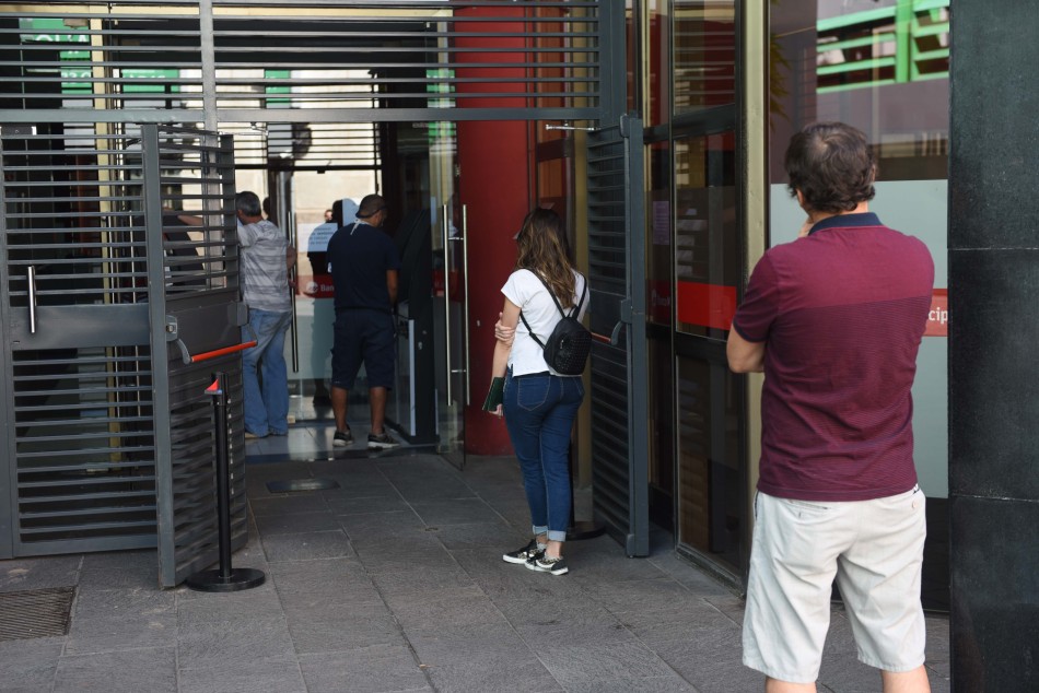 254314 | Zona Bancaria - Subsecretaría de Comunicación Social (Silvio Moriconi)