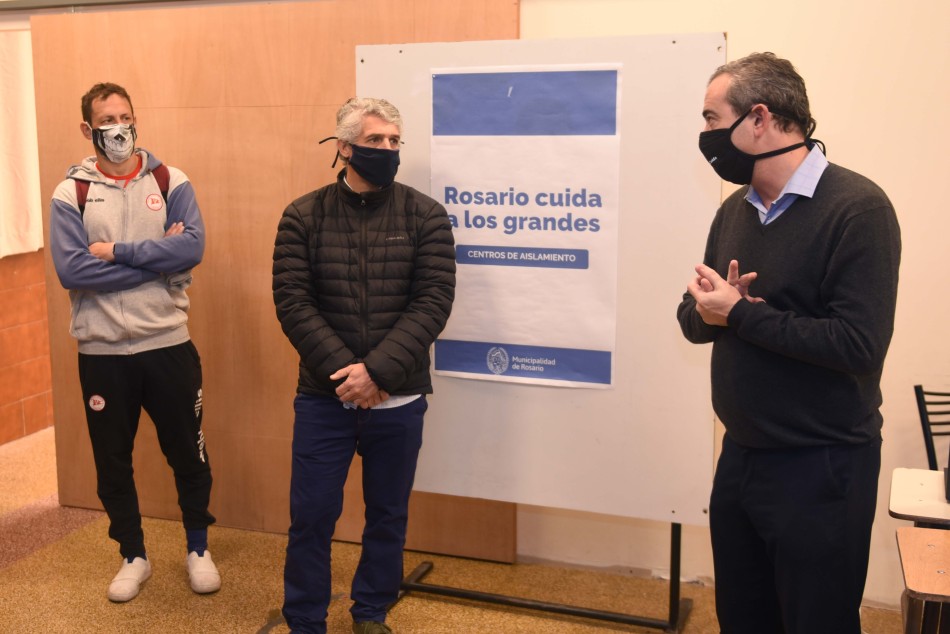 258310 | Espacio de aislamiento preventivo para adultos mayores Club Provincial - Subsecretaría de Comunicación Social (Silvio Moriconi)