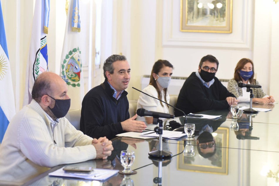 262074 | Conferencia Habilitación nuevas actividades y extensión de horarios - Subsecretaría de Comunicación Social (Silvio Moriconi)
