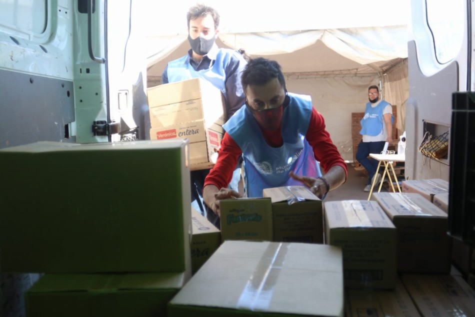 271879 | Día de las infancias solidario: la Municipalidad entregó meriendas especiales  - Secretaría de Desarrollo Humano y Hábitat
