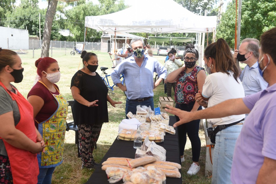 300462 | Desayuno con vecinos e Intervención Barrial Barrio Fisherton - Subsecretaría de Comunicación Social (Silvio Moriconi)